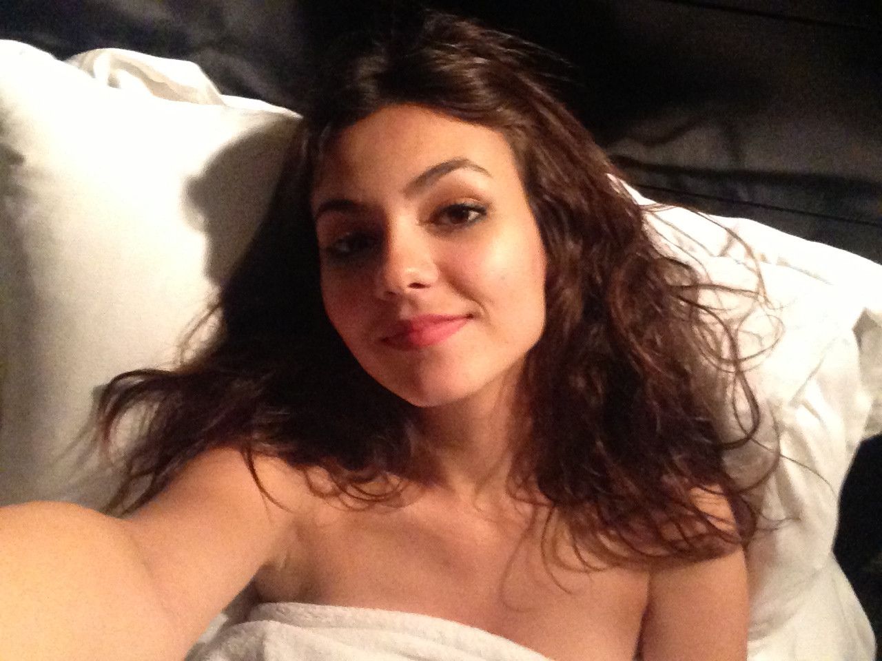 Victoria justice leaked photo