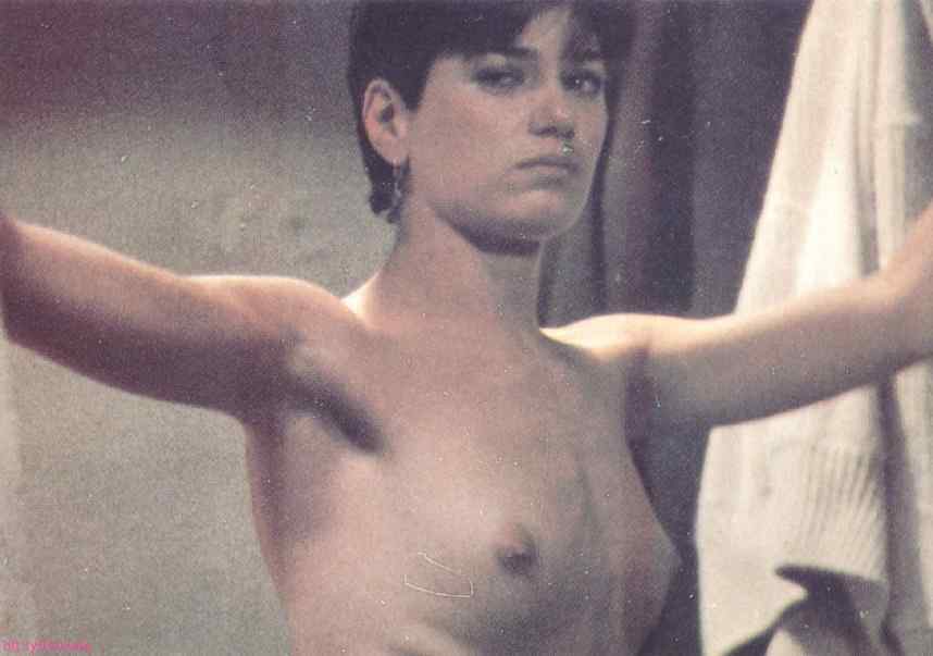 Fiorentino nude linda Linda Fiorentino