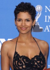 These Halle Berry Nudes Are Just Awesome (47 PICS)