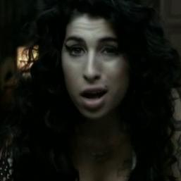 Amy Winehouse MTV EMAS spaghetti dressing room trashed