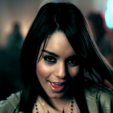  Vanessa Hudgens from High School Musical is going to be in Twilight 2
