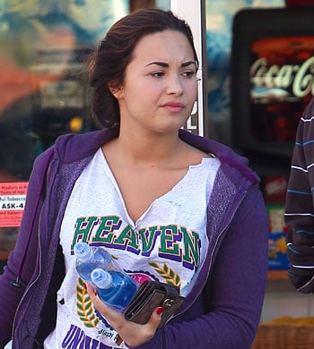 Demi Lovato no makeup