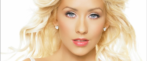 Christina Aguilera Without Makeup - No Makeup Pictures!